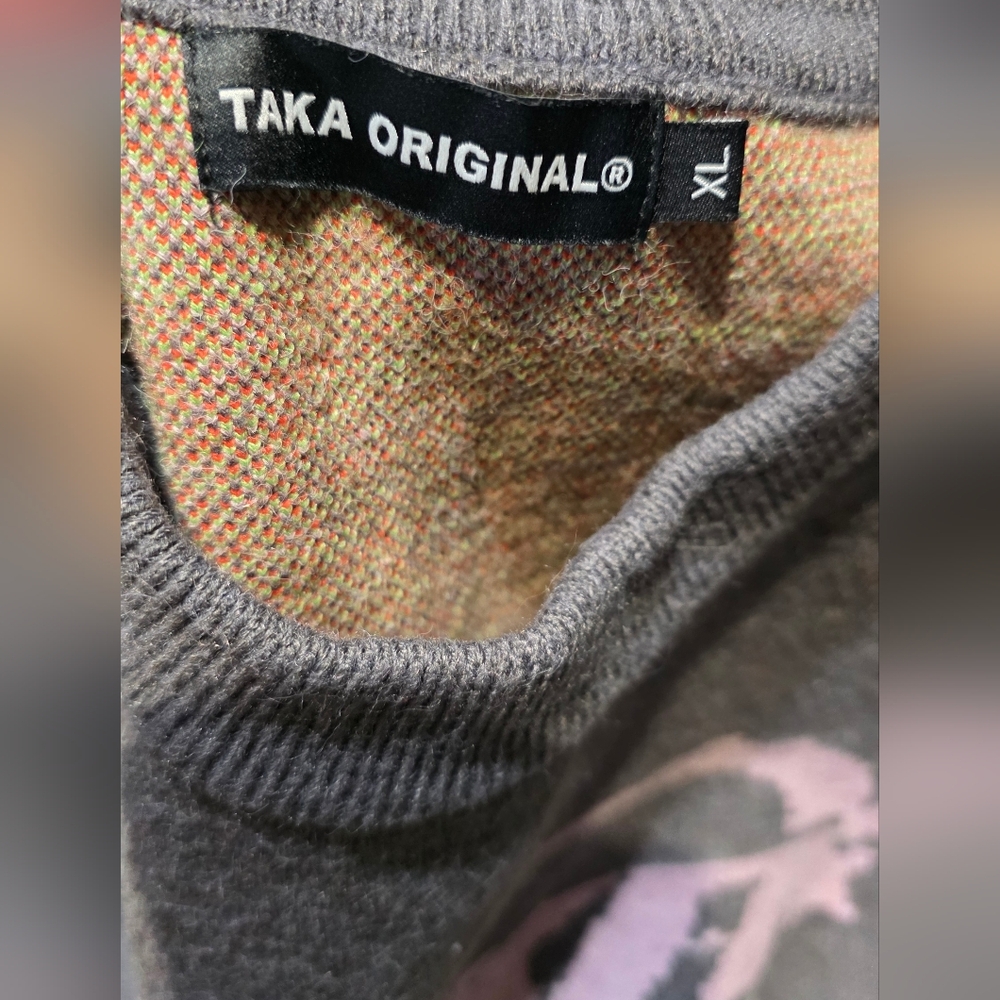 Taka Original XL Gray Sweater with Neon Green Checkered PTP 25 - Picture 6 of 7